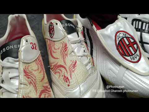 download lagu mp3 mp4 Boots Milan, download lagu Boots Milan gratis, unduh video klip Boots Milan