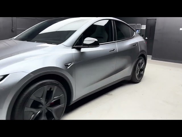 2026 TESLA MODEL Y SUV DUAL AC ELECTRIC MOTORS PERFORMANCE SPORT UTILITY 4D