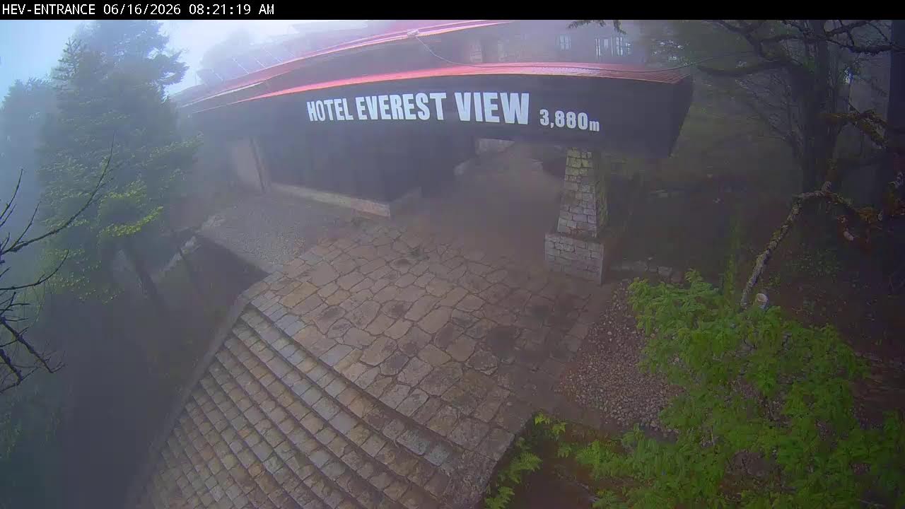 Live webcam view of Hotel Everest View Main Entrance