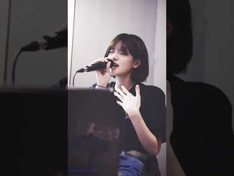 190718 민서 (MINSEO) - 스며들기 좋은 오늘 (cover) 에이틴 2  OST (백예린) 세로캠 | 리슨스테이지 LISTEN STAGE [LIVE]