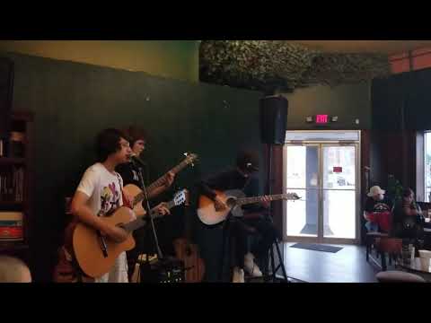 Radiohead - Follow Me Around/Lozenge of Love (an acoustic cover by Harborer)