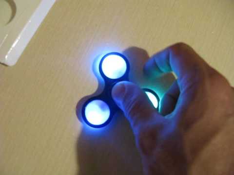светящийся спиннер spinner обзор и распаковка этот спиннер в подарок