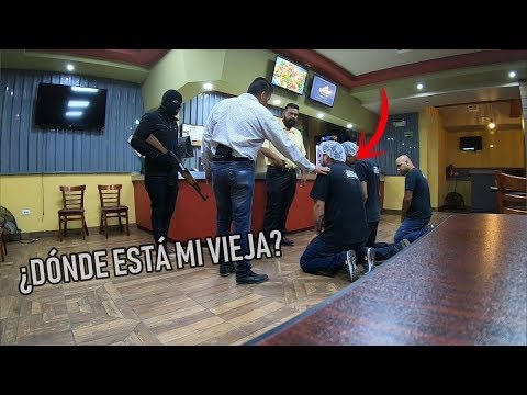 LLEGA EL PATRÓN A UNA PIZZERÍA *BUSCA A SU ESPOSA* (VIDEO ELIMINADO) IHD