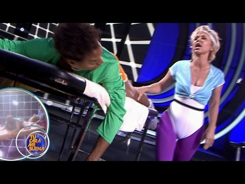 Vicky Larraz imita a Olivia Newton-John - TCMS4