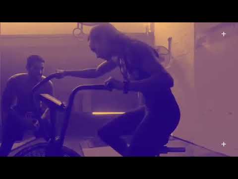 Roadside CrossFit video.