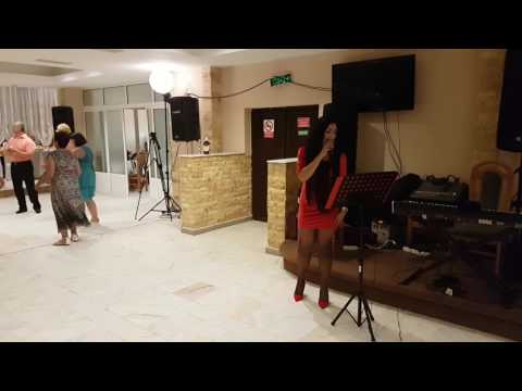 Bianca Bogdan -C'est la vie/Coco Jambo(cover) LIVE