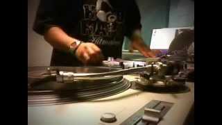 DJ DDT Skratching 3