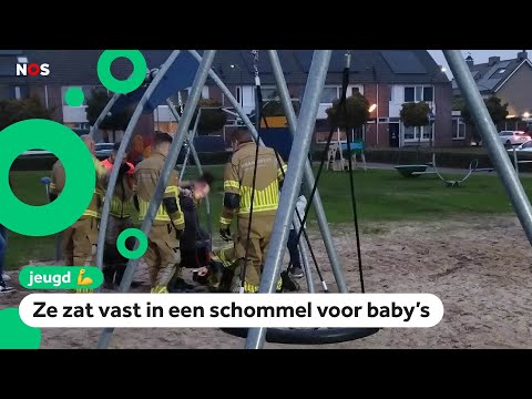 Meisje (14) gered uit schommel