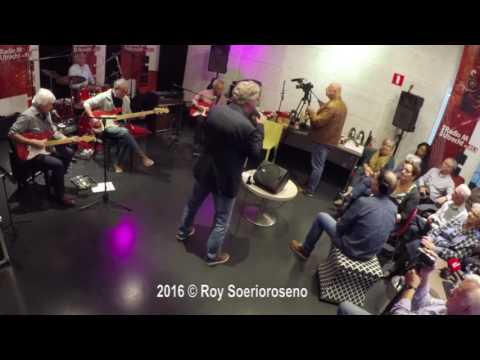 161013 The Red Strats - Dancing Shoes