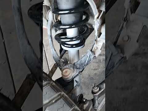 09 tahoe 7.5 Rough Country lift with shocks