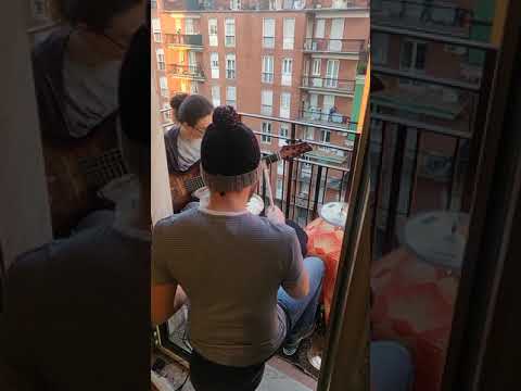 Balcony Jam -  Coronavirus Flash Mob w/ Il Leta