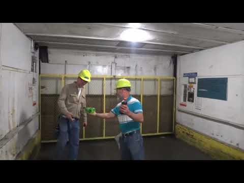Huge awesome old Otis freight elevators w/Machine room tour Kingsport, TN