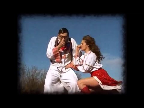 Slavica Ćukteraš & Oskar - Zmija i žaba (Officia Video)
