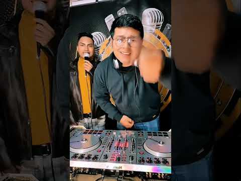 MIX PISTOLERO DJ CRASH FT MAURICIO CAJAMARCA (CUMBIA, CHICHA Y ALGO MÁS)