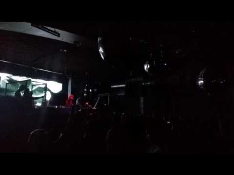 Bass Jackers - Bring the beat back