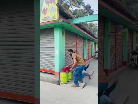 #UK #London #BritishCelebrities #RoyalFamily #PrinceHarry #MeghanMarkle #BritishCulture