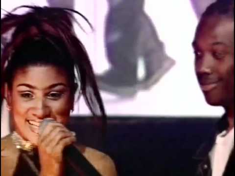 B15 Project - Girls Like Us (Live on TOTP)