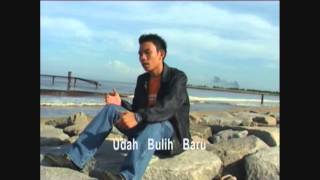 Download lagu Rickie Andrewson_Sulu Mungkil Janji ( MV) mp3 Download lagu Rickie Andrewson_Sulu Mungkil Janji ( MV) mp3