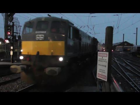 Irish Rail 071 Class Loco Number 088 With RPSI Cravens - Connolly Station, Dublin