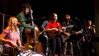 eTown Finale with Sarah Jarosz & Hymn For Her - Don’t Fence Me In (eTown webisode #1079)