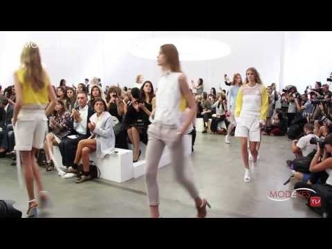 ICEBERG WOMEN FASHION SHOW SPRING SUMMER 2014 (Backstage - Model - Runway) FHD