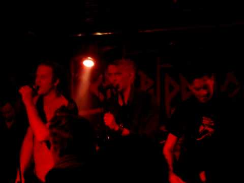 Die roten Ratten (Heiter bis wolkig)