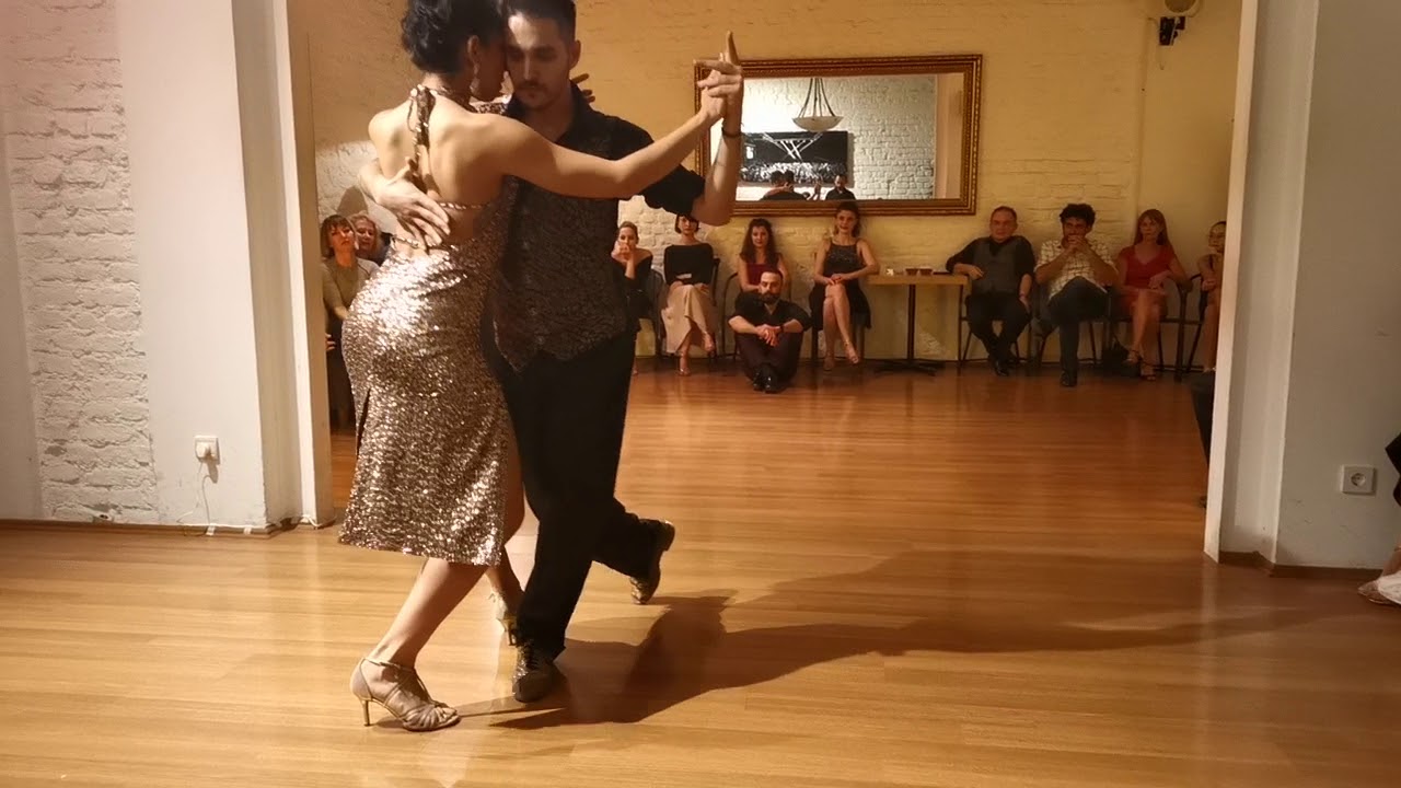 Mert Moran & Dilara Zorlu @333(1/4)