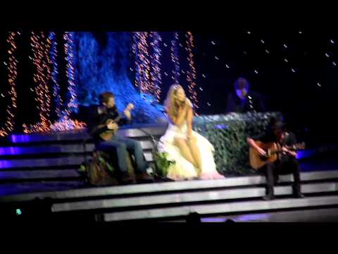 Leona Lewis and Matthew Morrison - Somewhere over the Rainbow Live on The Labyrinth Tour 2010
