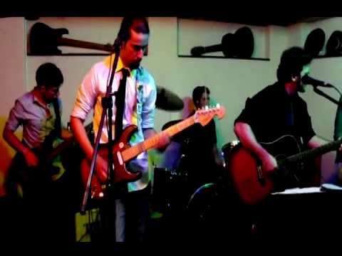 Banda ponto trinta - Born on the bayou - creedence.avi