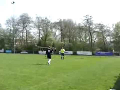 Sporting Martinus - Koninklijke HFC, Sander pakt een penalty (SMFC Video)