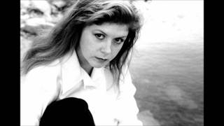 I Am Afraid - Kirsty MacColl