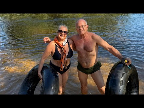Boia Croz em São Félix do Tocantins no Rio Soninho. 