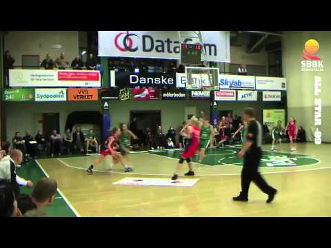 SBBK vs Täby - Quart 3 - 19 feb 2012.mov