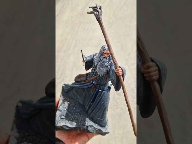Vídeo relacionado con SD Toys - Figura Gandalf en Moria de El Señor de los Anillos- Figura de 18 cm