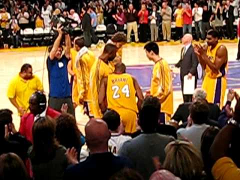Kobe Bryant Knocking Down The Game Winner. Lakers vs. Pacers 1/9/09