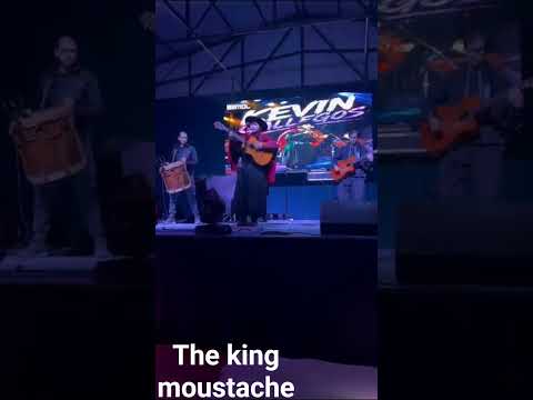 salon de evento the king moustache.localidad las heras (santa cruz )