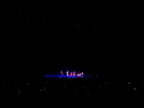 EVERGLOW-moon in YH family concert