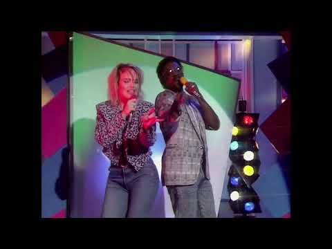 KIM WILDE & JUNIOR - Another Step (Closer To You) (Saturday Superstore, 04.04.1987)