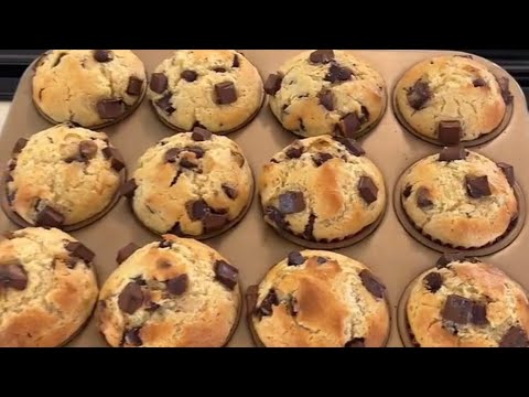 Chocolate Chip Muffins, Sourdough Bread, & Steak Melts