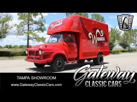 1968 Bedford J Box Truck Charlie & The Chocolate Factory 2005 2294 Tampa