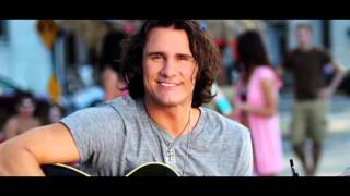 LIFE IS SUNNY FOR JOE NICHOLS