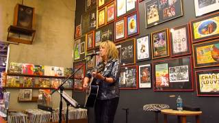 Lucinda Williams "West Memphis" Live at Twist and Shout 10/31/14