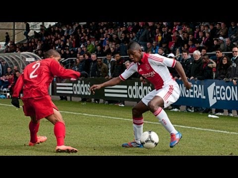 Ajax B1 poulewinnaar na gelijkspel