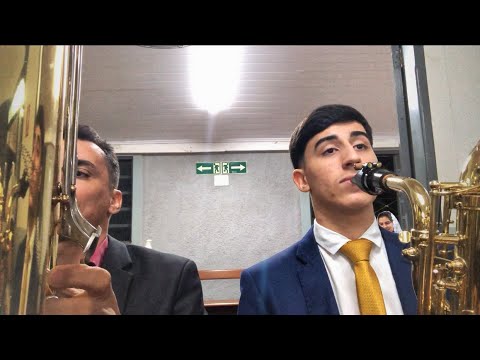 SAX BAIXO E SAX BARÍTONO - Hino 208 CCB, Uma surpresa nesse vídeo. 😍