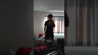 Download lagu Bro vs sis fighting mp3