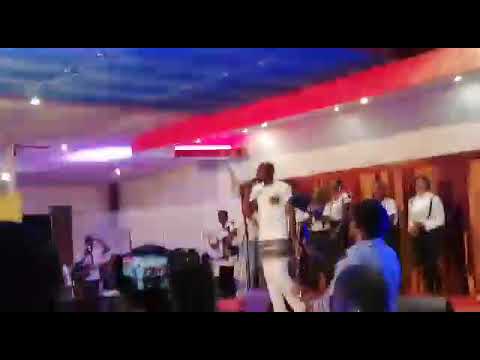 AWESOME ANHAF IN CONCERT AT PORT GENTIL WITH "DEEP SPIRITS" GROUP