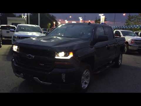 2017 Chevrolet Silverado 1500 LT Crew Cab Graphite Metallic Roy Nichols Motors Courtice ON