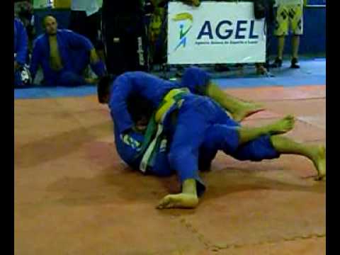 HULLKINHO CAMPEÃO JIU-JITSU 2009 - 3/3