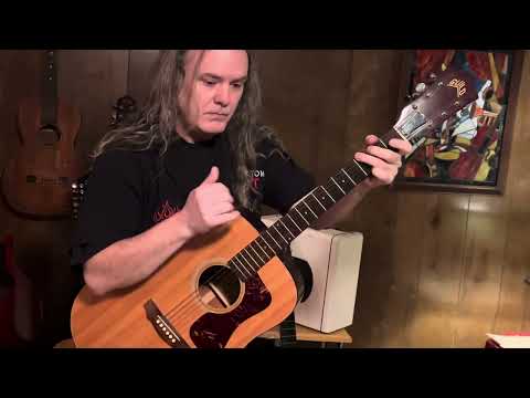 History of Guild Acoustic guitars | dozen spruce top guitar comparison at Rocktownmusic.net