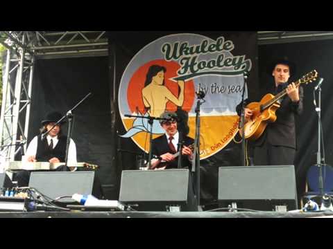 The Ukulele Uff and Lonesome Dave Trio perform the 12th Street Rag at Ukulele Hooley 2014